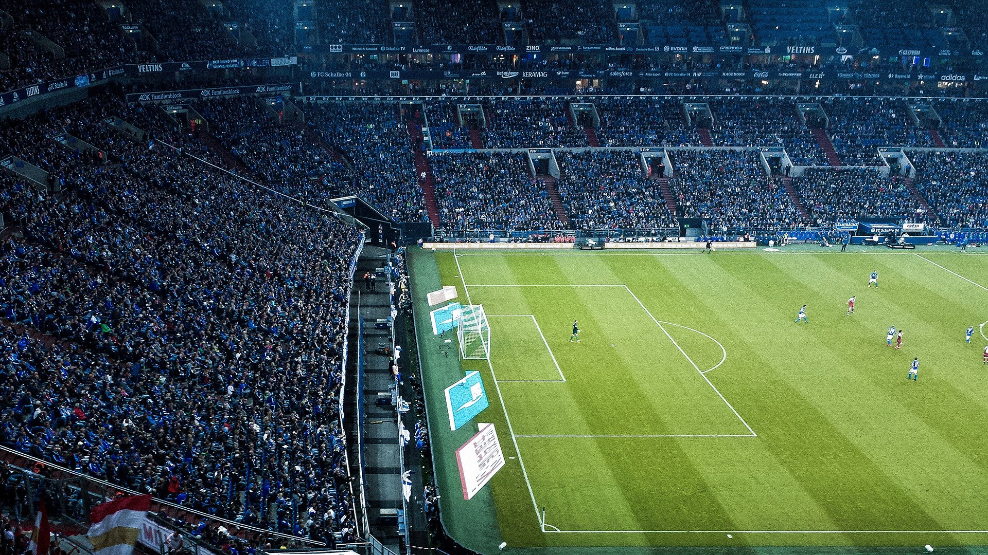 开云体育中国-UEFA官方发布欧冠年度最佳阵容，2020-2021欧冠最佳阵容